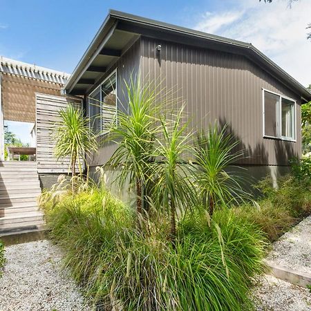 Palm Views - Stay Waiheke Palm Beach Exterior photo