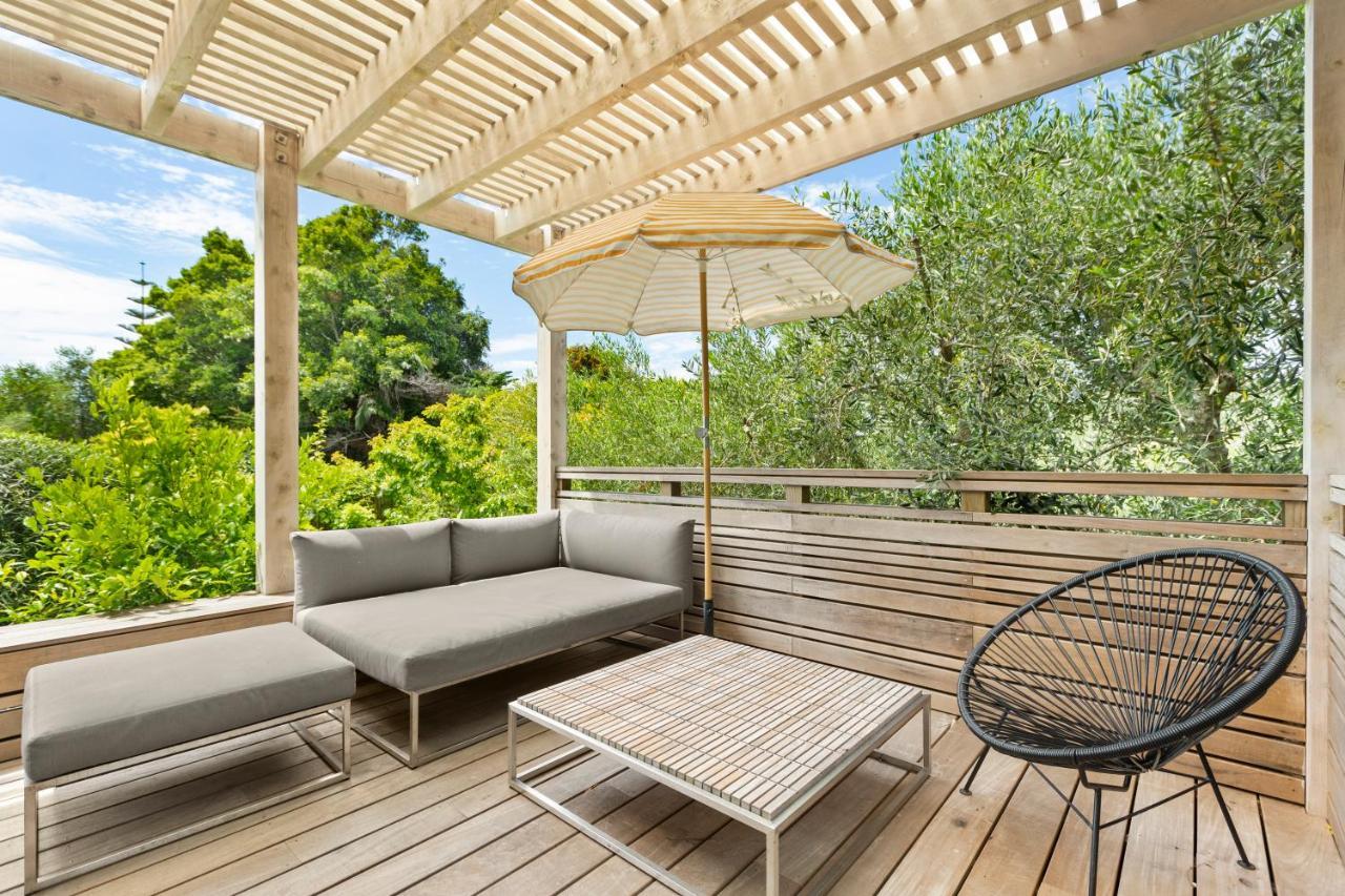 Palm Views - Stay Waiheke Palm Beach Exterior photo